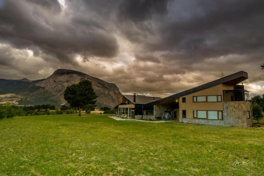 Calafate Apart Hotel Coyhaique Buitenkant foto