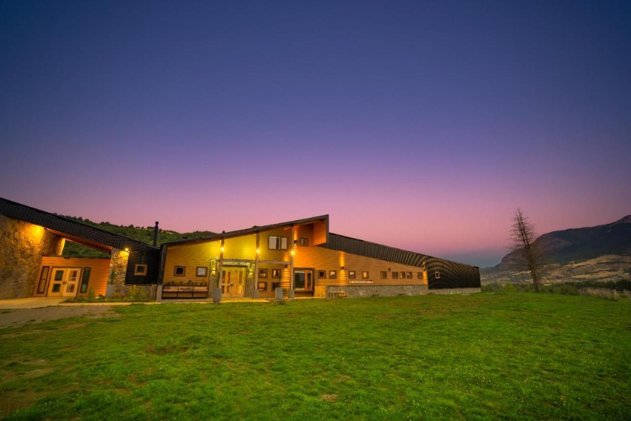 Calafate Apart Hotel Coyhaique Buitenkant foto