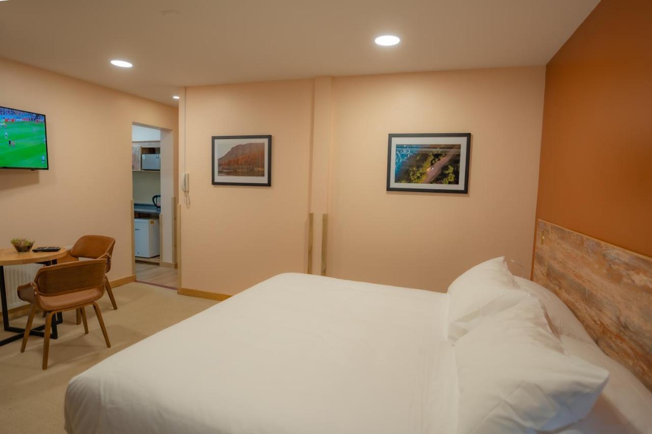 Calafate Apart Hotel Coyhaique Buitenkant foto